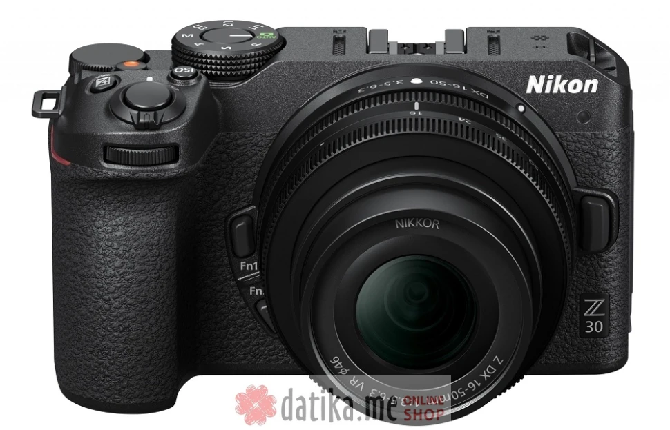 NIKON Z30 + NIKKOR Objektiv Z DX 16-50mm f/3.5-6.3 VR
